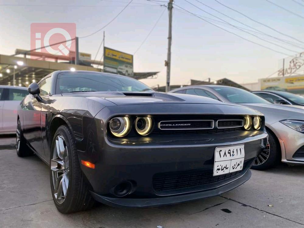 Dodge Challenger